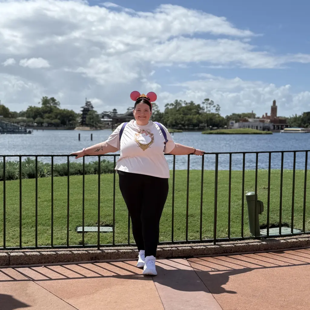 Travelmation-Emblem-suitcase-full-color